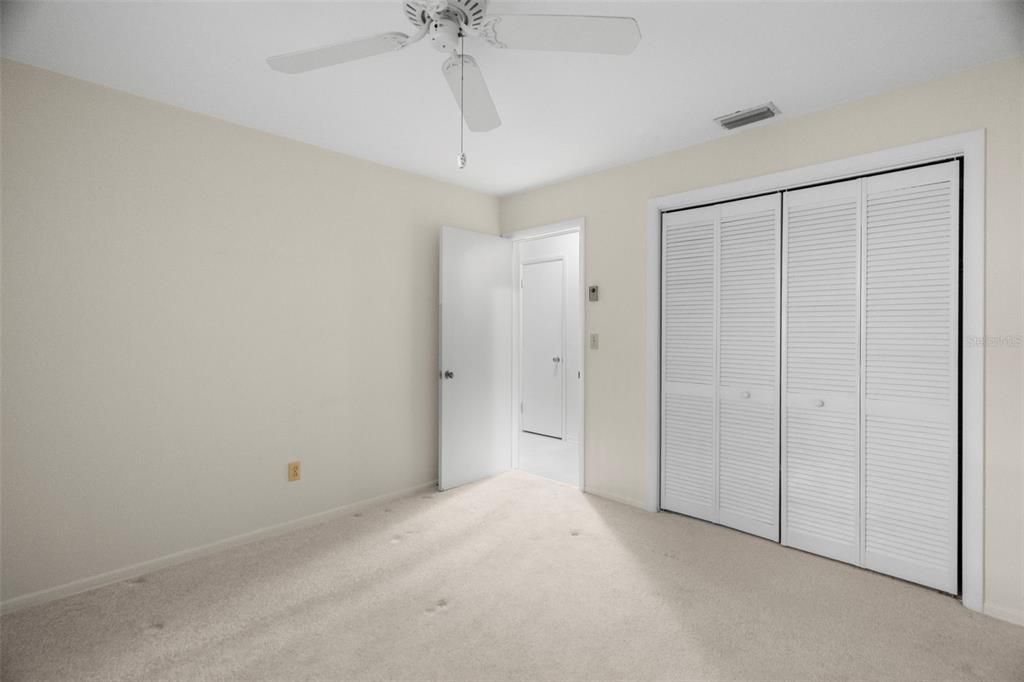 Activo con contrato: $234,900 (3 camas, 1 baños, 1176 Pies cuadrados)