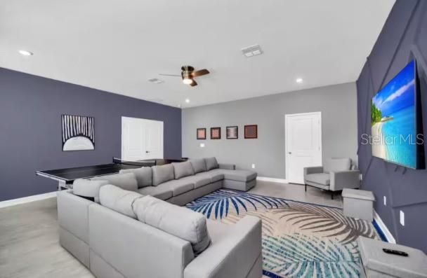 For Sale: $769,000 (8 beds, 5 baths, 4356 Square Feet)