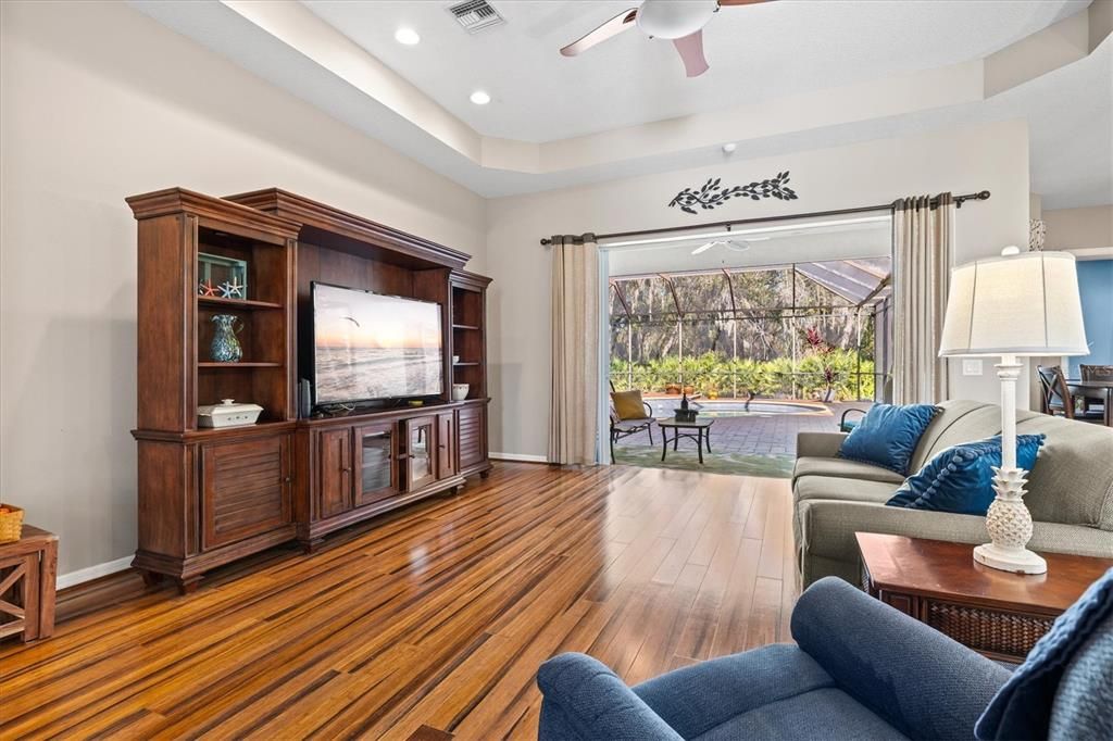 For Sale: $748,750 (4 beds, 2 baths, 2780 Square Feet)