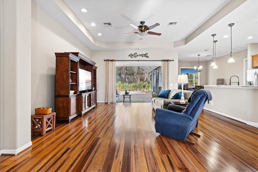 For Sale: $748,750 (4 beds, 2 baths, 2780 Square Feet)