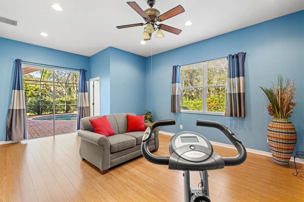 For Sale: $748,750 (4 beds, 2 baths, 2780 Square Feet)