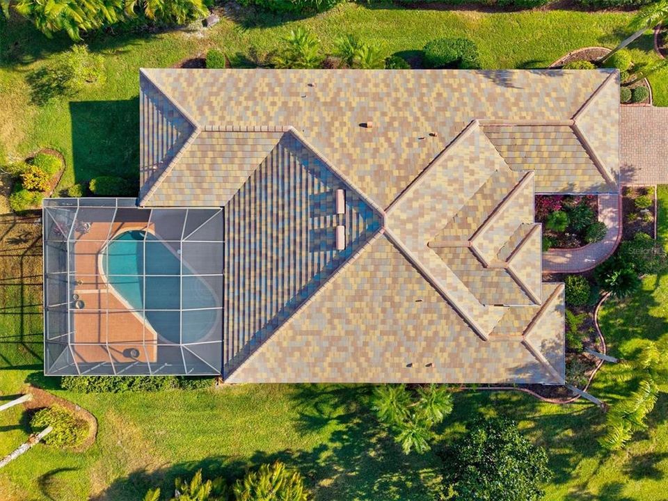 For Sale: $748,750 (4 beds, 2 baths, 2780 Square Feet)