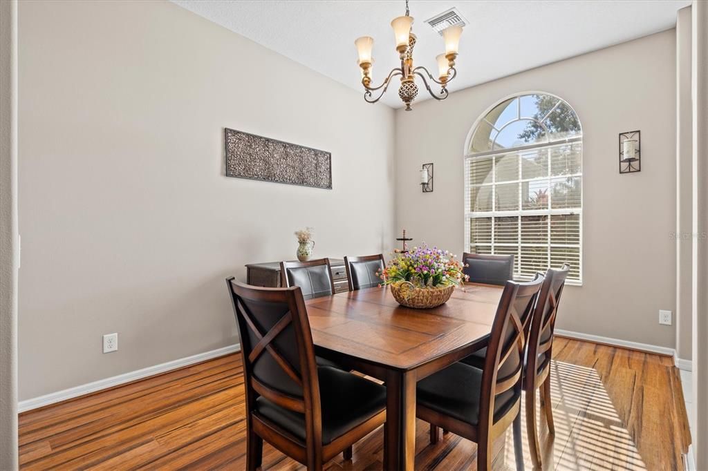 For Sale: $748,750 (4 beds, 2 baths, 2780 Square Feet)