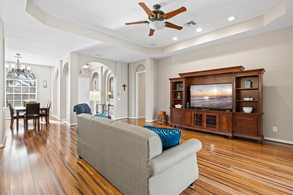 For Sale: $748,750 (4 beds, 2 baths, 2780 Square Feet)