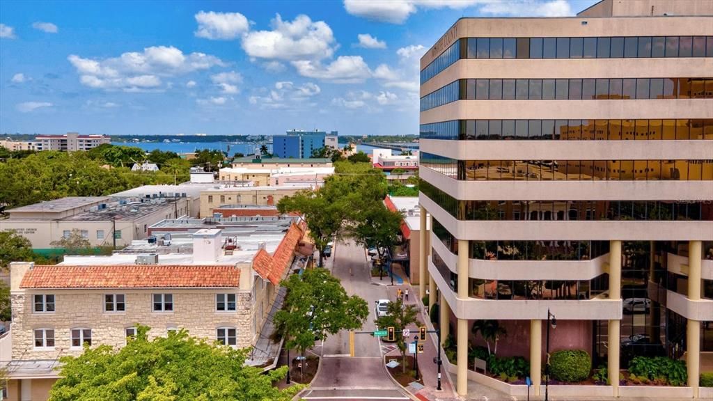 For Sale: $748,750 (4 beds, 2 baths, 2780 Square Feet)