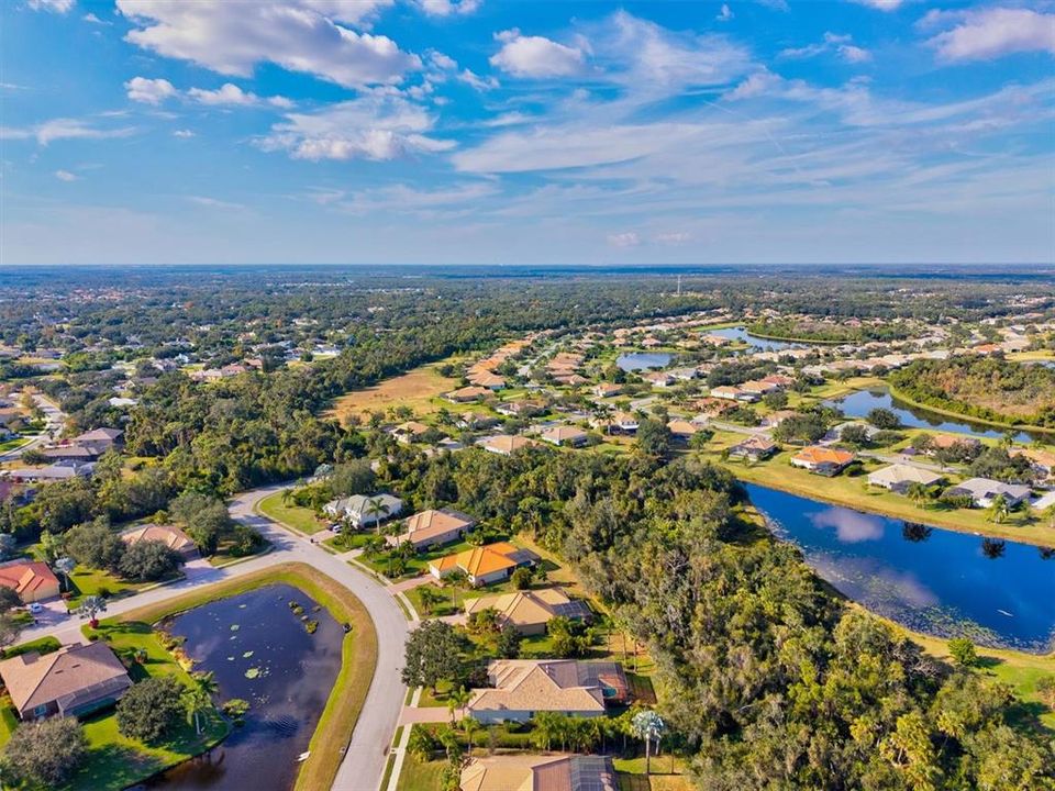 For Sale: $748,750 (4 beds, 2 baths, 2780 Square Feet)