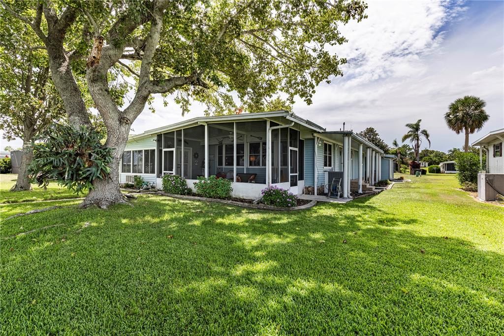 На продажу: $379,900 (2 спален, 2 ванн, 1584 Квадратных фут)