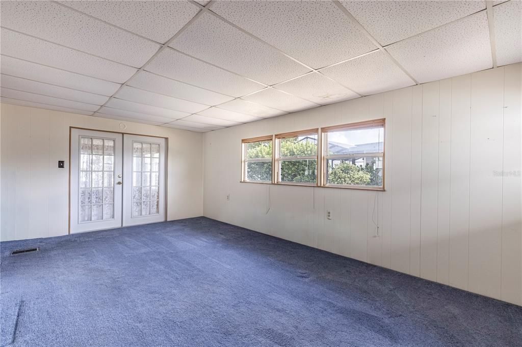 На продажу: $379,900 (2 спален, 2 ванн, 1584 Квадратных фут)