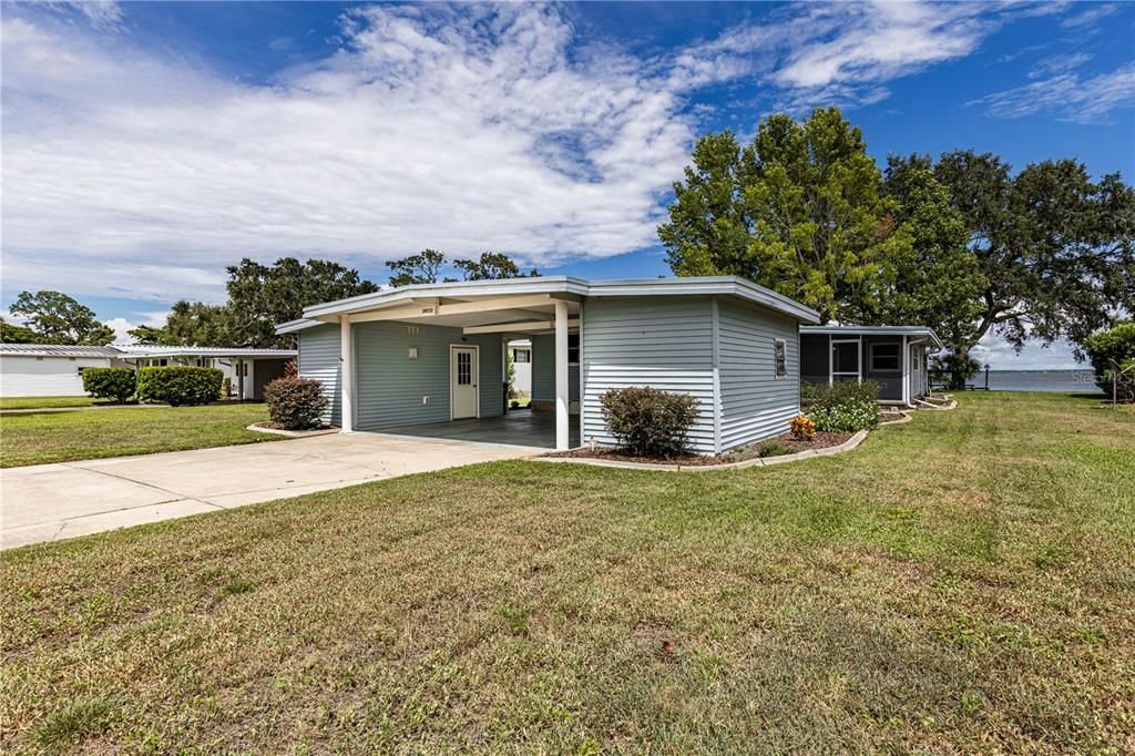 На продажу: $379,900 (2 спален, 2 ванн, 1584 Квадратных фут)