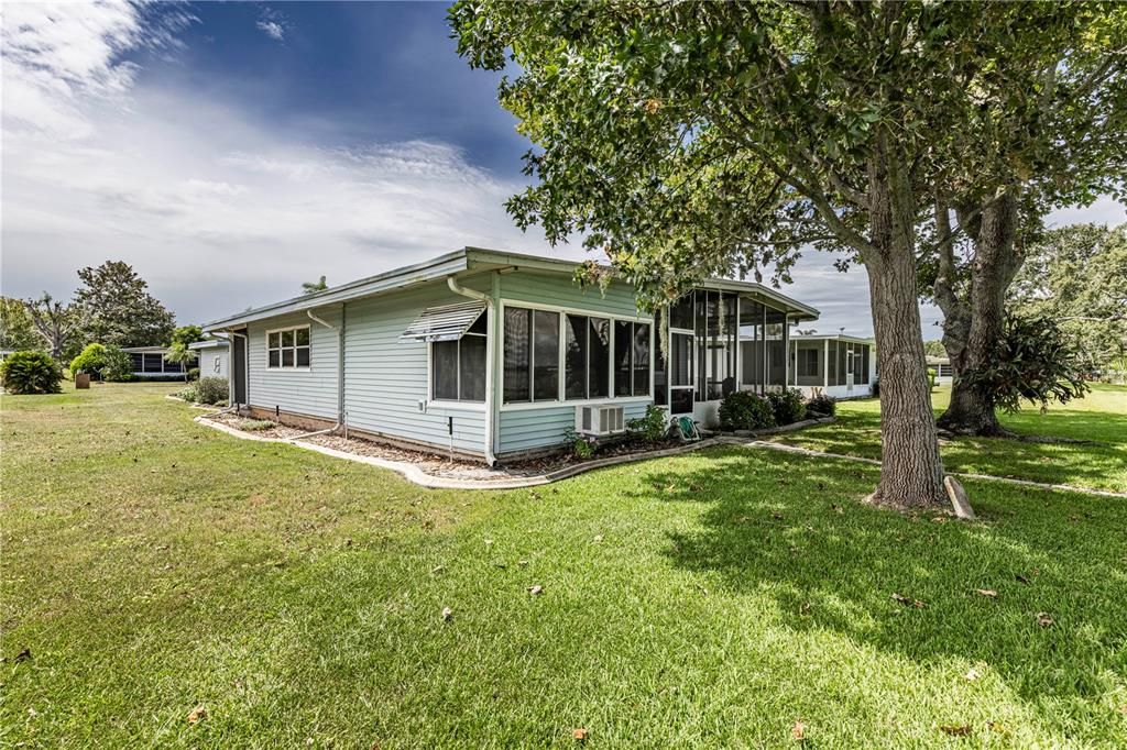 На продажу: $379,900 (2 спален, 2 ванн, 1584 Квадратных фут)