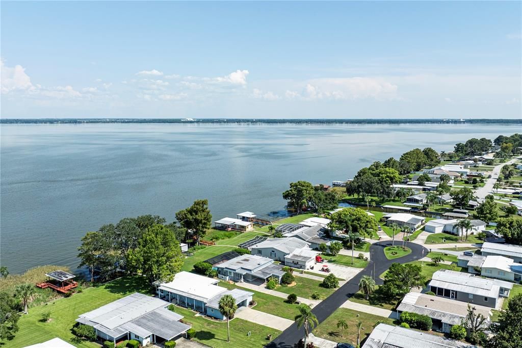 На продажу: $379,900 (2 спален, 2 ванн, 1584 Квадратных фут)