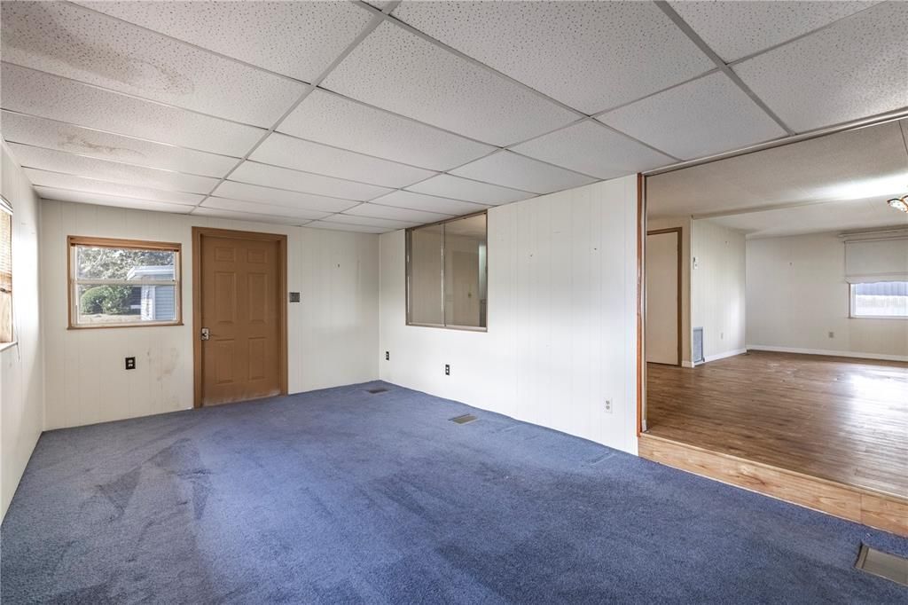 На продажу: $379,900 (2 спален, 2 ванн, 1584 Квадратных фут)