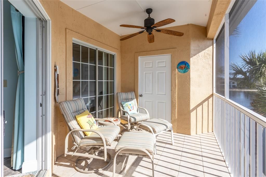 For Sale: $305,000 (3 beds, 2 baths, 1230 Square Feet)