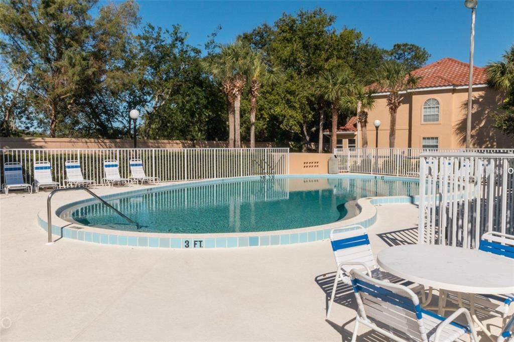 For Sale: $305,000 (3 beds, 2 baths, 1230 Square Feet)