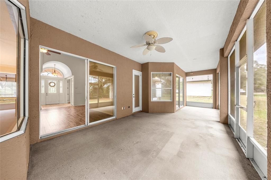 待售: $450,000 (3 贝兹, 3 浴室, 2737 平方英尺)