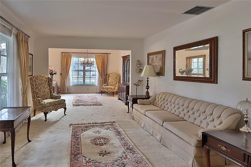 На продажу: $550,000 (3 спален, 2 ванн, 1753 Квадратных фут)