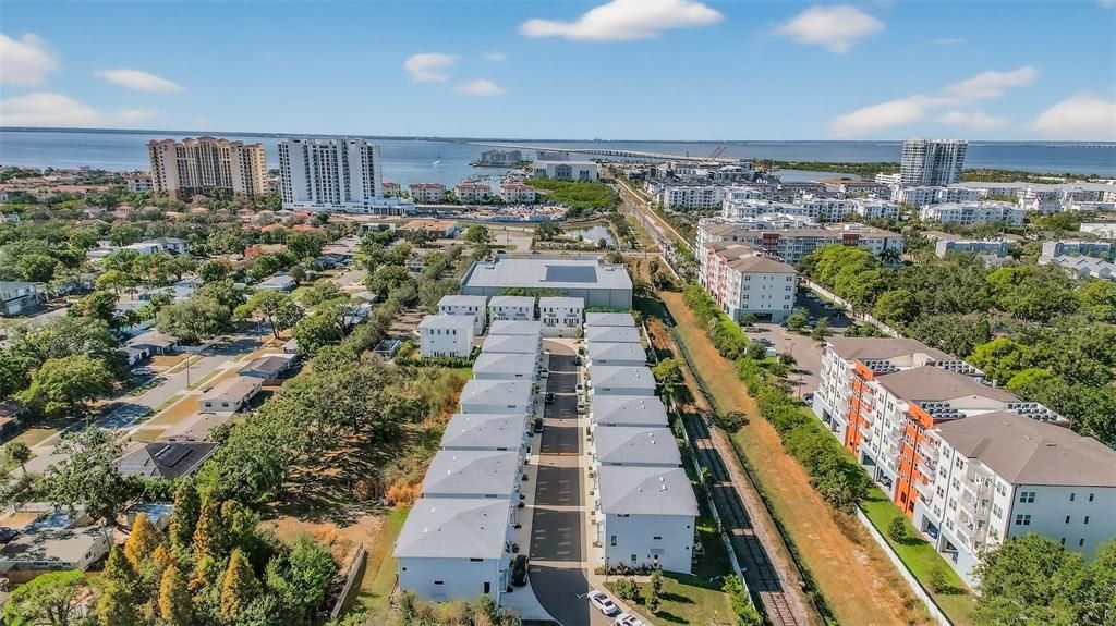 На продажу: $649,000 (3 спален, 3 ванн, 2131 Квадратных фут)