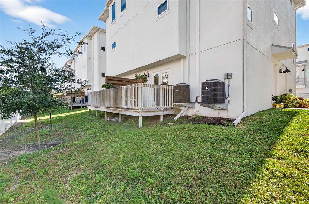 На продажу: $649,000 (3 спален, 3 ванн, 2131 Квадратных фут)