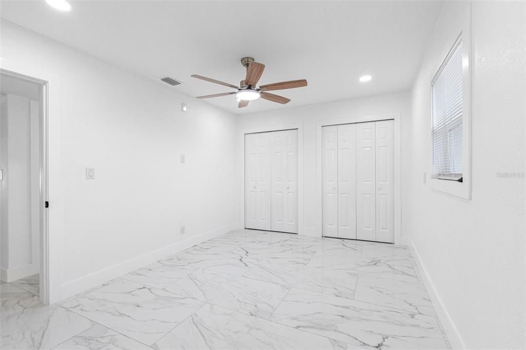 For Sale: $375,000 (3 beds, 2 baths, 1336 Square Feet)