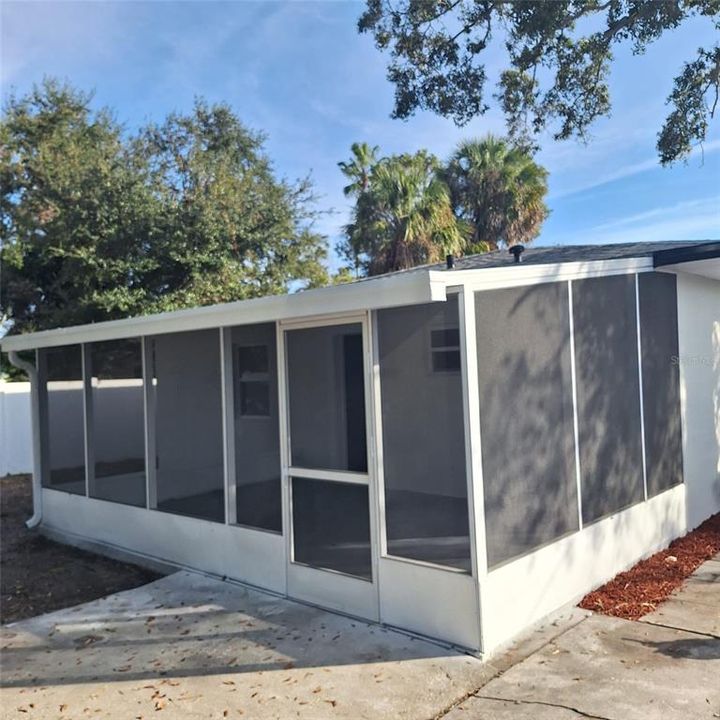 For Sale: $375,000 (3 beds, 2 baths, 1336 Square Feet)