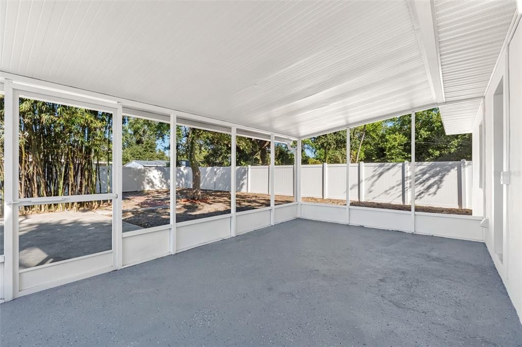 For Sale: $375,000 (3 beds, 2 baths, 1336 Square Feet)