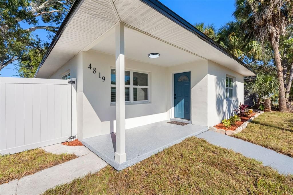 For Sale: $375,000 (3 beds, 2 baths, 1336 Square Feet)