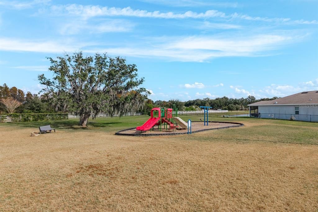 For Sale: $475,000 (3 beds, 2 baths, 2040 Square Feet)