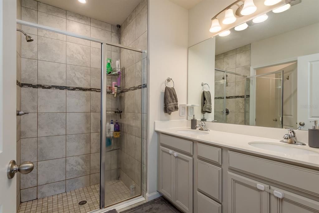 For Sale: $475,000 (3 beds, 2 baths, 2040 Square Feet)