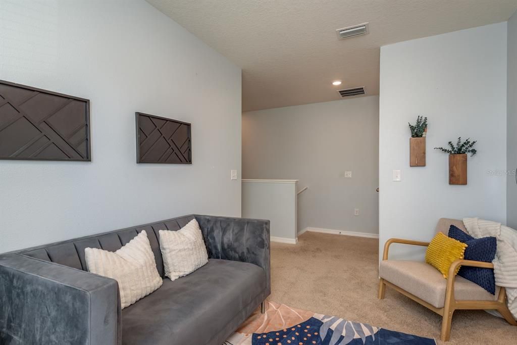 For Sale: $375,000 (3 beds, 2 baths, 1758 Square Feet)