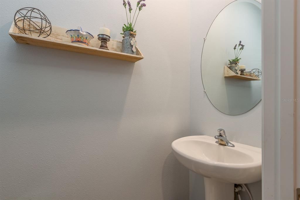 For Sale: $375,000 (3 beds, 2 baths, 1758 Square Feet)