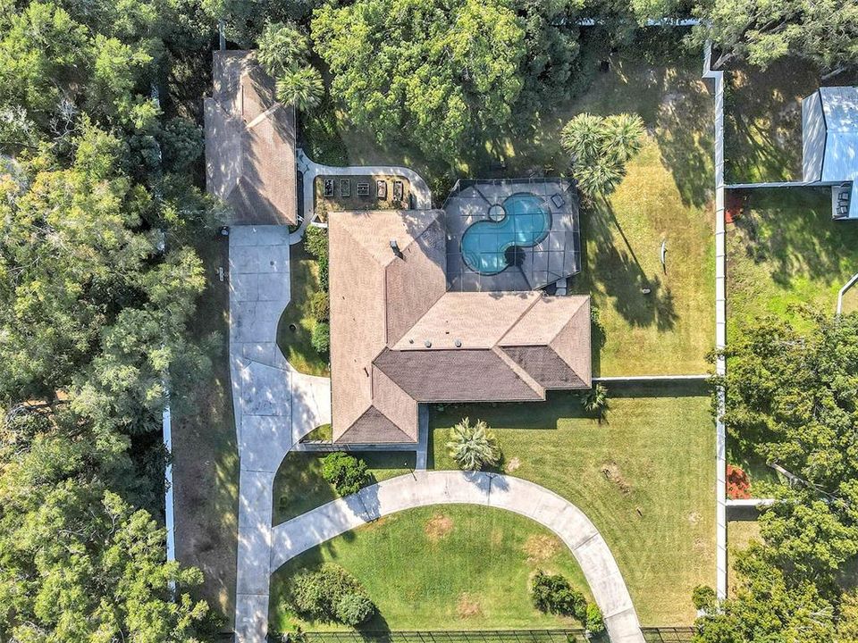 For Sale: $749,250 (5 beds, 4 baths, 4100 Square Feet)