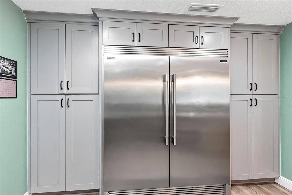 For Sale: $749,250 (5 beds, 4 baths, 4100 Square Feet)