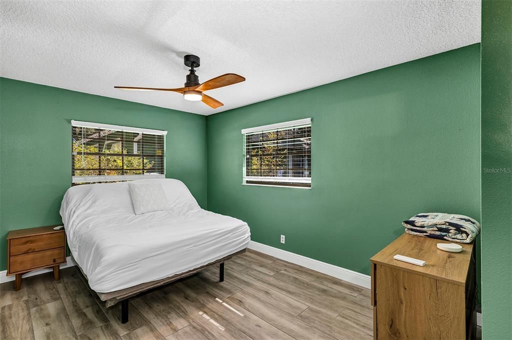 For Sale: $749,250 (5 beds, 4 baths, 4100 Square Feet)