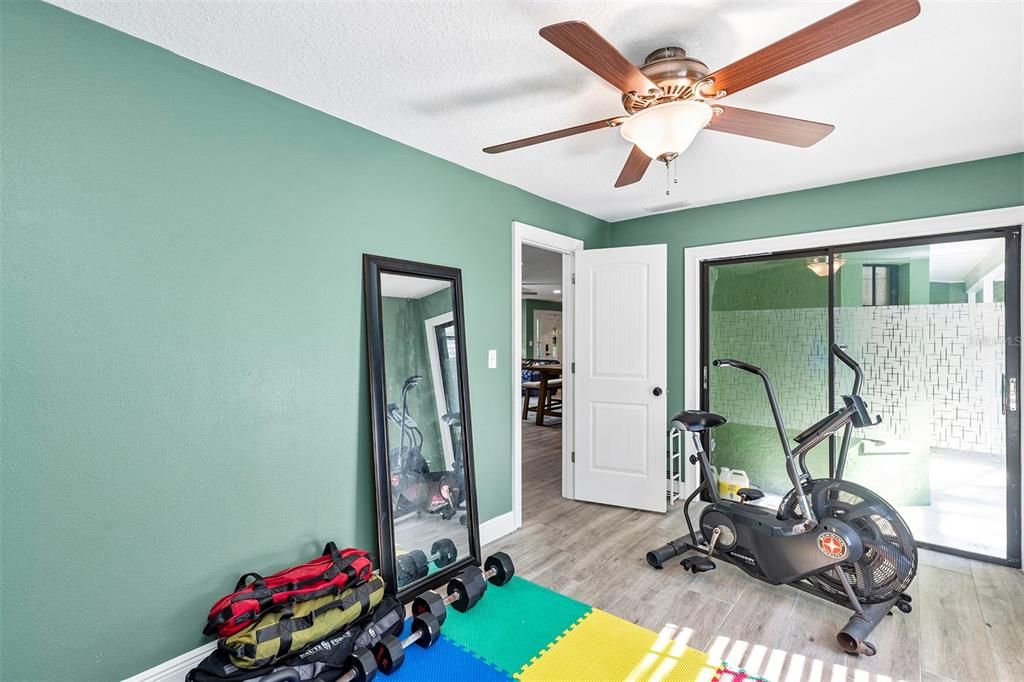 For Sale: $749,250 (5 beds, 4 baths, 4100 Square Feet)