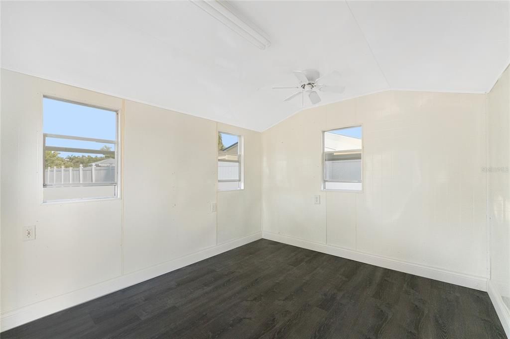 待售: $289,888 (2 贝兹, 2 浴室, 1429 平方英尺)