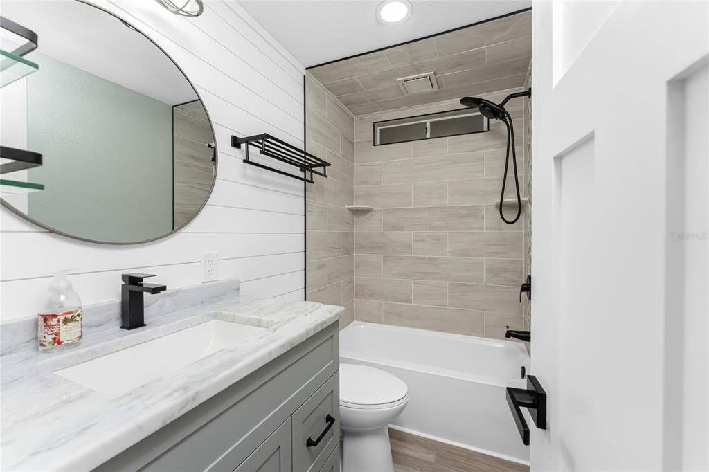 待售: $289,888 (2 贝兹, 2 浴室, 1429 平方英尺)