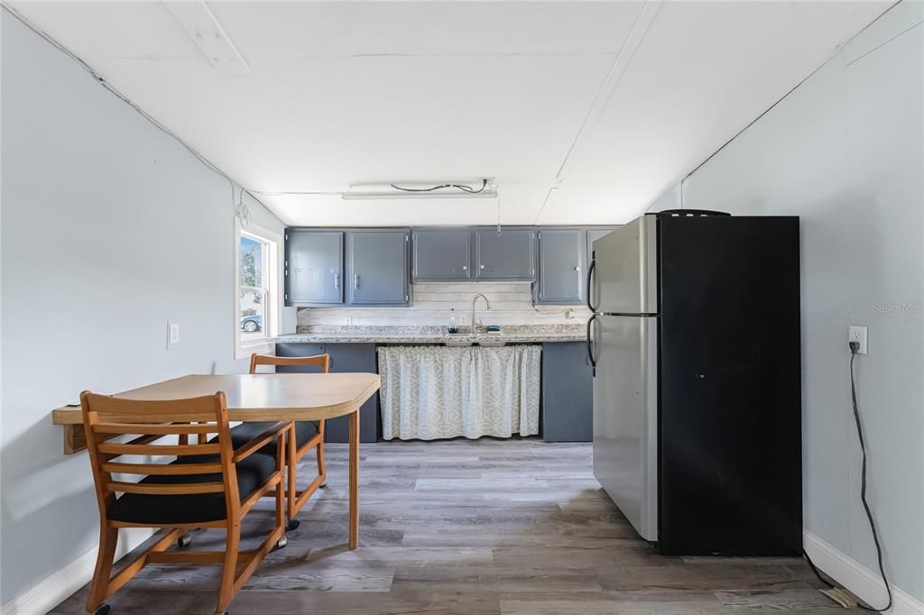 待售: $289,888 (2 贝兹, 2 浴室, 1429 平方英尺)