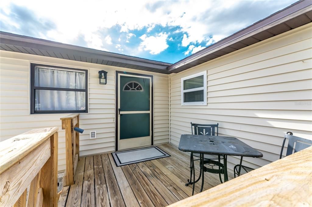 For Sale: $243,988 (3 beds, 2 baths, 1560 Square Feet)