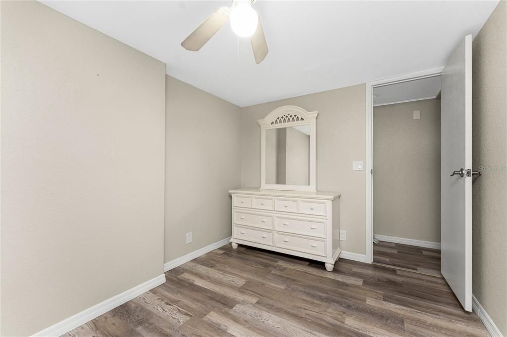 For Sale: $243,988 (3 beds, 2 baths, 1560 Square Feet)