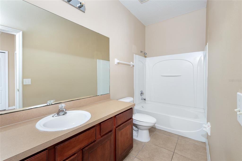 For Sale: $239,000 (3 beds, 2 baths, 1668 Square Feet)