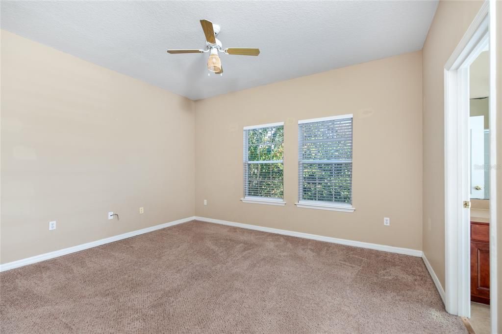 For Sale: $239,000 (3 beds, 2 baths, 1668 Square Feet)