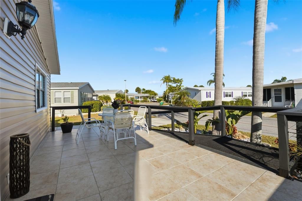 For Sale: $150,000 (2 beds, 2 baths, 1144 Square Feet)