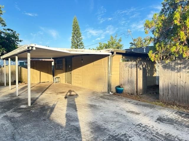 Activo con contrato: $250,000 (3 camas, 2 baños, 1072 Pies cuadrados)