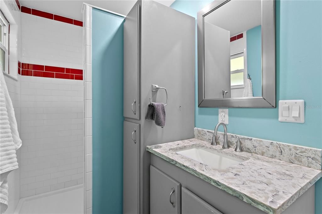 待售: $385,000 (3 贝兹, 2 浴室, 1139 平方英尺)