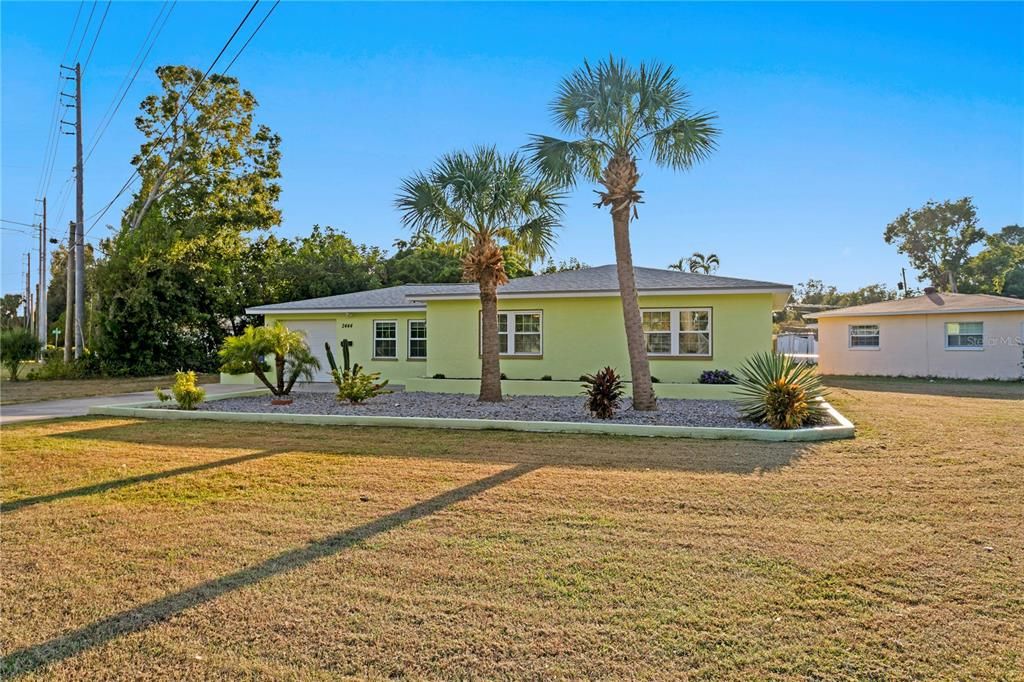 待售: $385,000 (3 贝兹, 2 浴室, 1139 平方英尺)