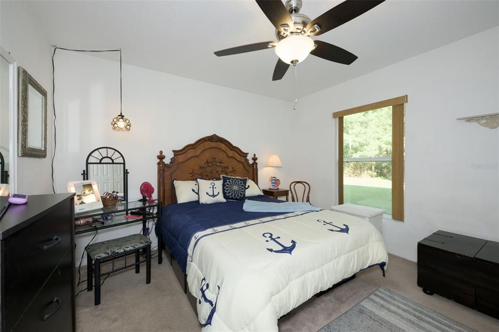 For Sale: $289,900 (3 beds, 2 baths, 1470 Square Feet)