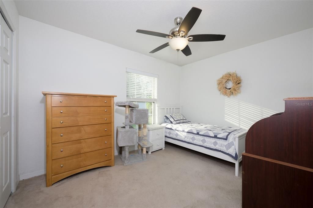 For Sale: $289,900 (3 beds, 2 baths, 1470 Square Feet)