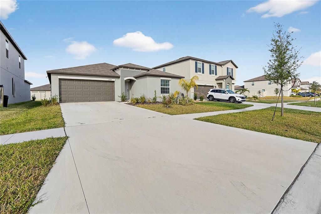 В аренду: $2,500 (4 спален, 2 ванн, 1936 Квадратных фут)