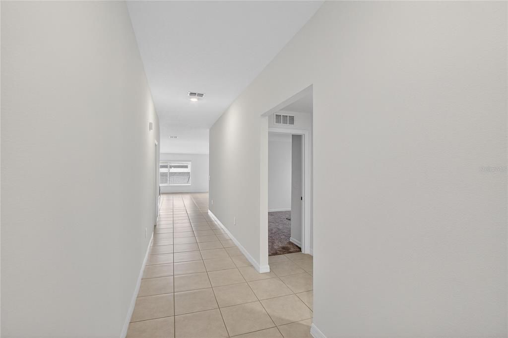 В аренду: $2,500 (4 спален, 2 ванн, 1936 Квадратных фут)