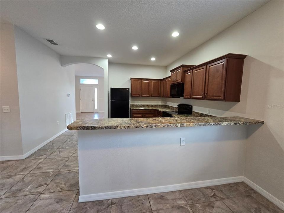 For Sale: $354,900 (4 beds, 2 baths, 1925 Square Feet)